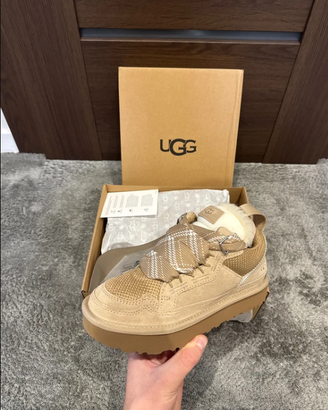 UGG Lowmel Sand  N.40