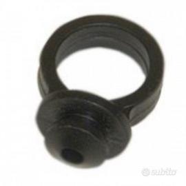 Anello passacavo parafango posteriore moto Ducati 