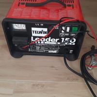 Carica batteria con spina per auto