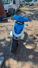 aprilia sr 