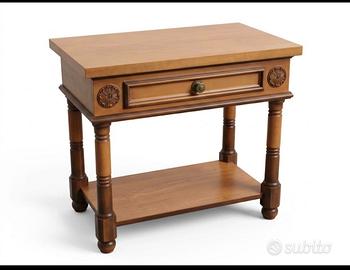 Coppia di comodini/tavolini n legno