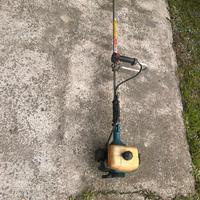 Decespugliatore makita