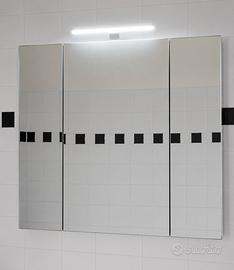 specchiera da bagno contenitore led
