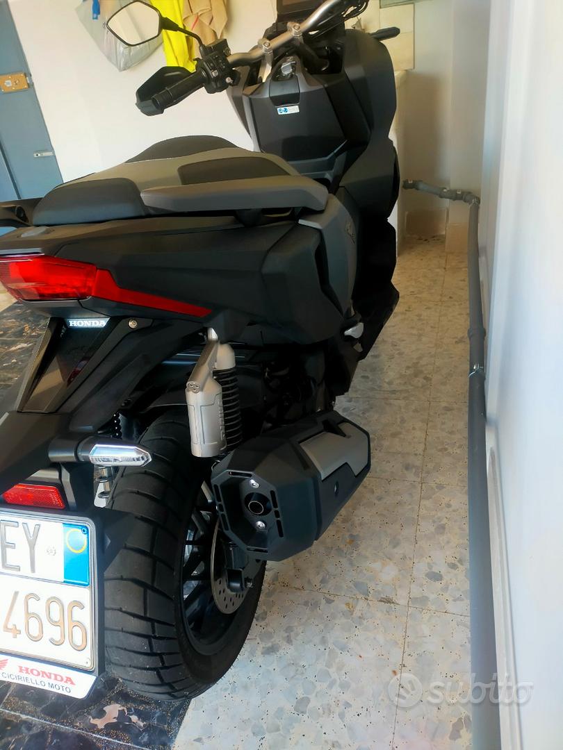 Honda ADV 350 2022 Moto e Scooter In vendita a Barletta-Andria