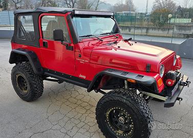 Jeep Wrangler Ponti patrol omologata aria condizio