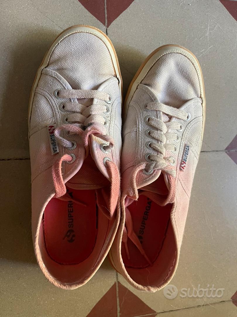 Scarpe superga rosse e rosa effetto sfumato Abbigliamento e