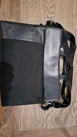 BORSA PC PIQUADRO PELLE E TESSUTO ESPANDIBILE