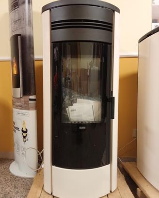 Stufa a Pellet - Style 140