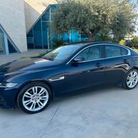 Jaguar XE 2.0d i4S 180cv auto T-stock