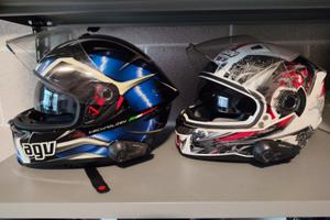 casco integrale con interfono