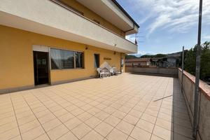 2 LOCALI A PENNA SANT'ANDREA