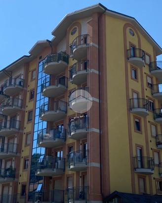 3 LOCALI A RIVOLI