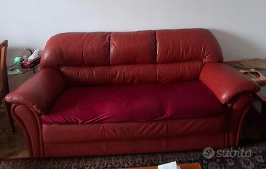 2 divani da 3 posti e 2 posti