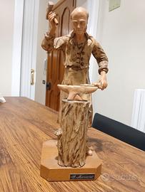 Statua in cartapesta 