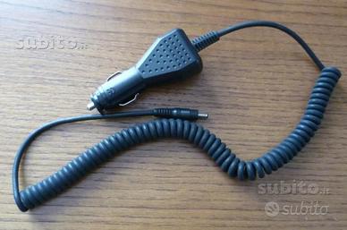 Caricabatteria da auto