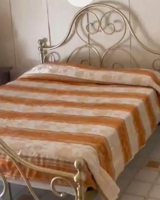 Struttura letto matrimoniale ferro battuto