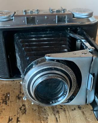 Voiglander 6x9 con color-heliar