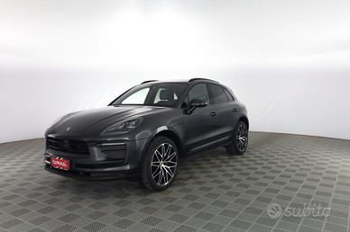 PORSCHE Macan Macan 2.0