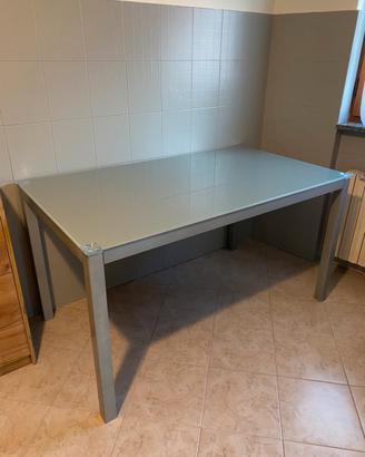 Tavolo 140x80 cm piano in vetro