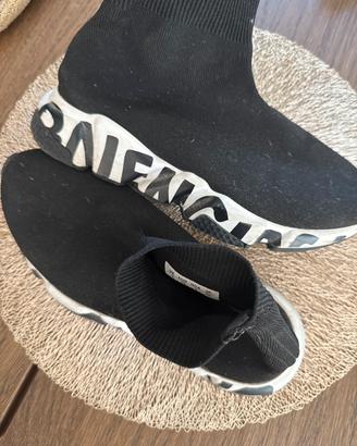 scarpe Speed Balenciaga usate