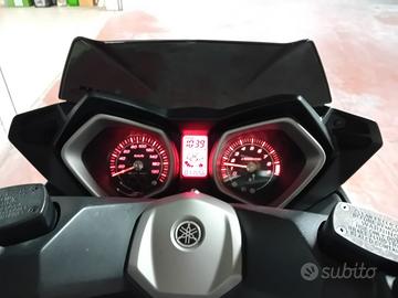 Yamaha X-Max 400 - 2013