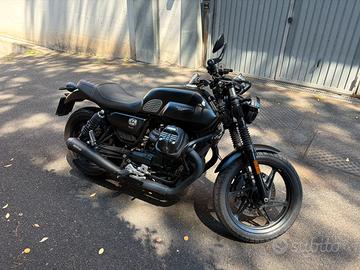 Moto Guzzi v7 stone IV 2021 21k km