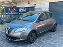 lancia-ypsilon-1-2-69-cv-5-porte-platinum-adatta-n