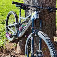 MTB da trail Rhyme Specialized