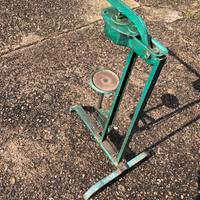 Tappatrice per bottiglie