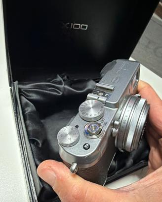 Fujifilm X100 prima serie NON SPEDISCO