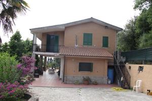 Villa con piscina nel parco nazionale del cilento