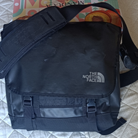 The North Face Base Camp Messanger