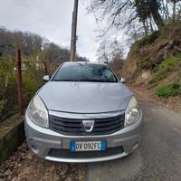 Dacia Sandero 1.4 benzina gpl