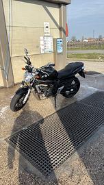 Moto fz6