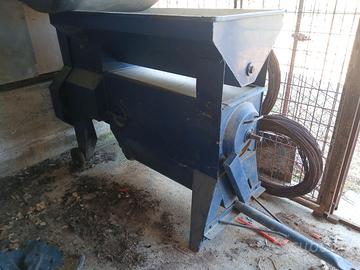 Sgrappolatrice  a  380