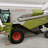 Mietitrebbia Claas Tucano 430