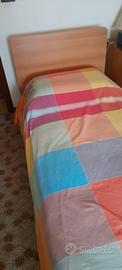 letto singolo in noce