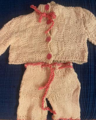 Completino neonato in pura lana Handmade