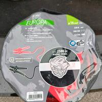 Cavi avviamento auto. 1 ora a 15 euro.