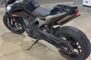 Ktm duke 790L (35kw)