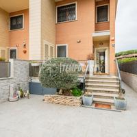 Mezzocammino - Villino indipendente con 2 posti au