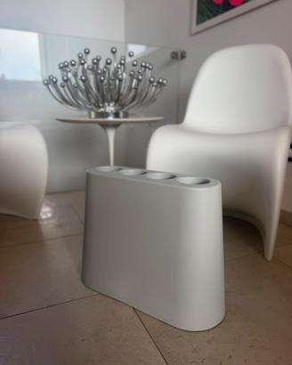Portaombrelli Aki B-Line design Rodolfo Bonetto