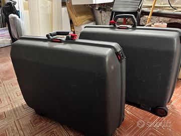 Due valige Samsonite rigide