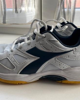 Scarpe da ginnastica DIADORA n. 34