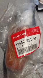 Freccia anteriore destra honda cb600 33400-mbz-d01