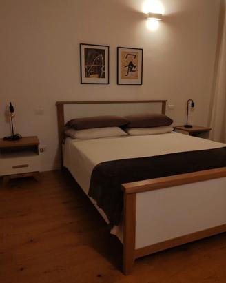 letto+comodini stile scandinavo