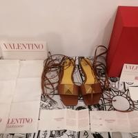 Sandalo Rockstud Gladiator. Valentino. Tg. 37.