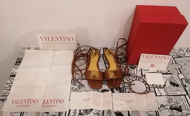 Sandalo Rockstud Gladiator. Valentino. Tg. 37.