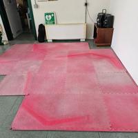 70 Pezzi di Pavimentazione gommata 63x63x1 cm