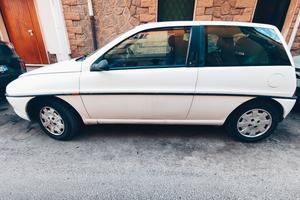 Lancia y LS del 2000